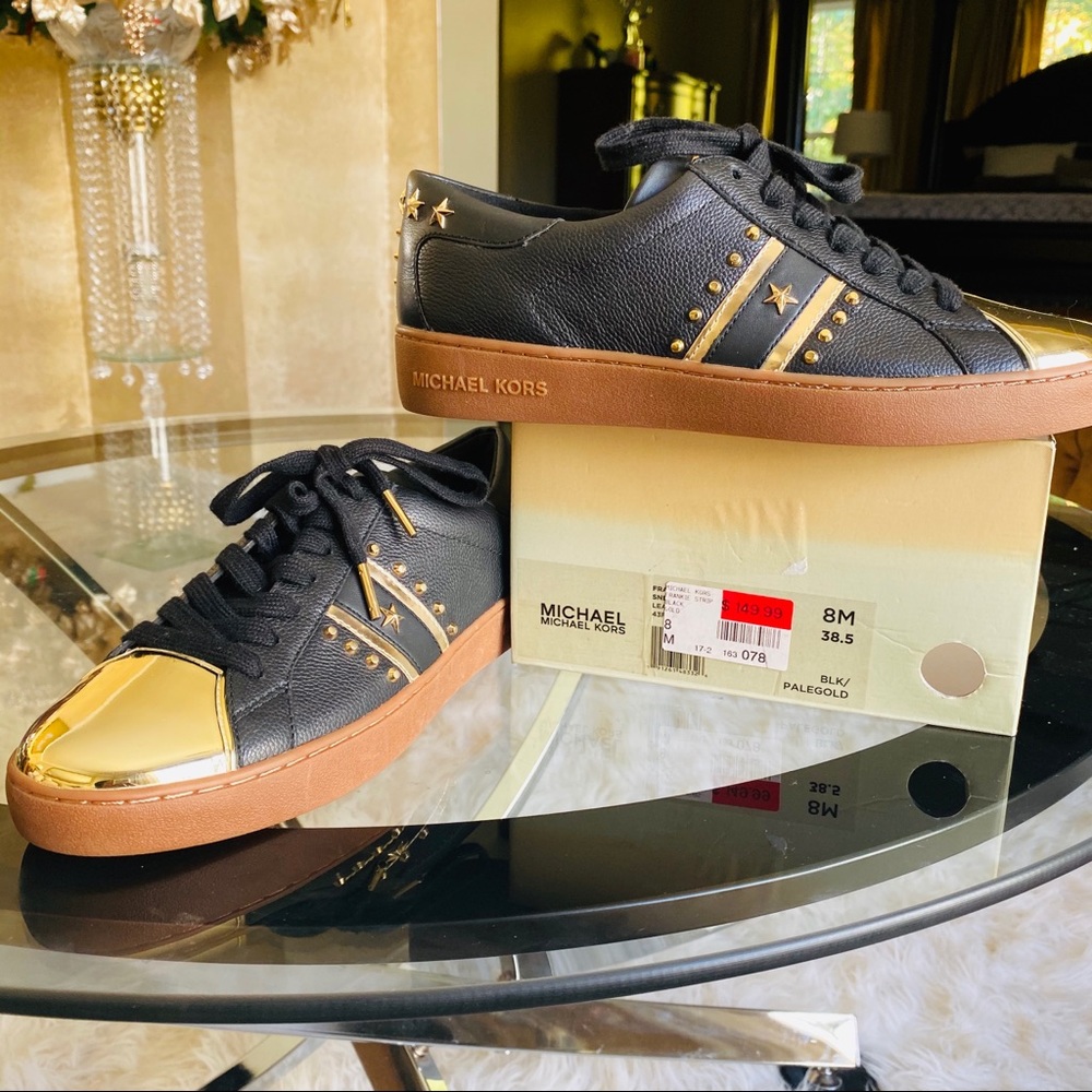 NWT Michael Kors Gold Star Stud Leather Sneakers - Picture 2 of 8